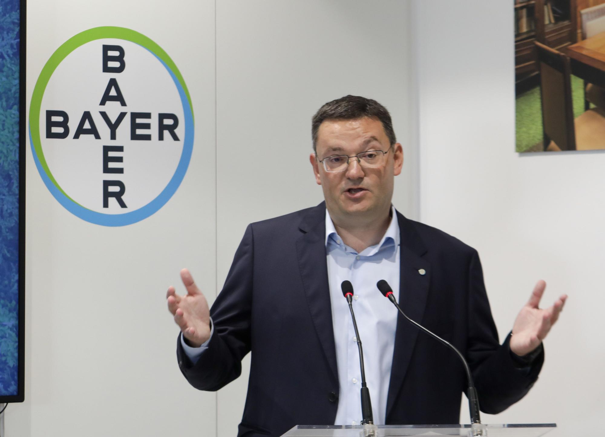 Bayer cumple 80 años en Langreo