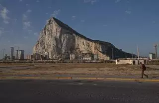 El Gobierno dice que "no hay plazos" para un acuerdo sobre Gibraltar y que sigue "negociando intensamente"
