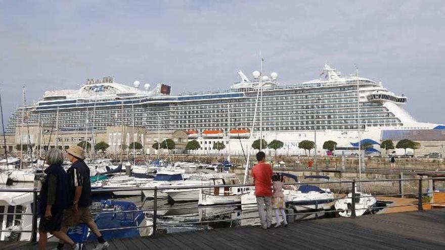 El &quot;Royal Princess&quot; cambia la noruega Bergen por Vigo