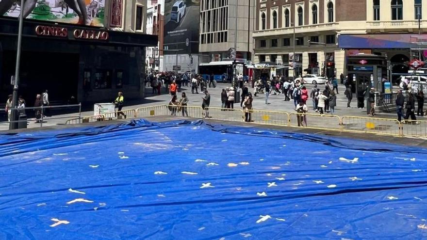 Los preparativos de la instalación del terrero en Madrid.