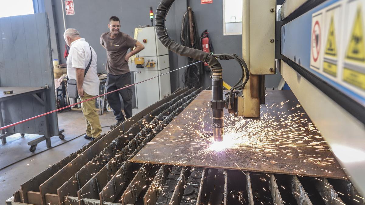 La Generalitat invierte 123 millones en ayudas a empresas de la Vega Baja en los últimos siete años