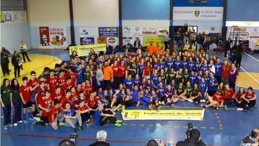 Competición autonómica de Voley en Sant Joan