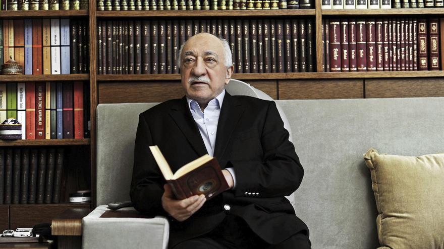 Muere Fethullah Gülen, el clérigo turco enemigo de Erdogan acusado de planear el golpe de Estado en 2016