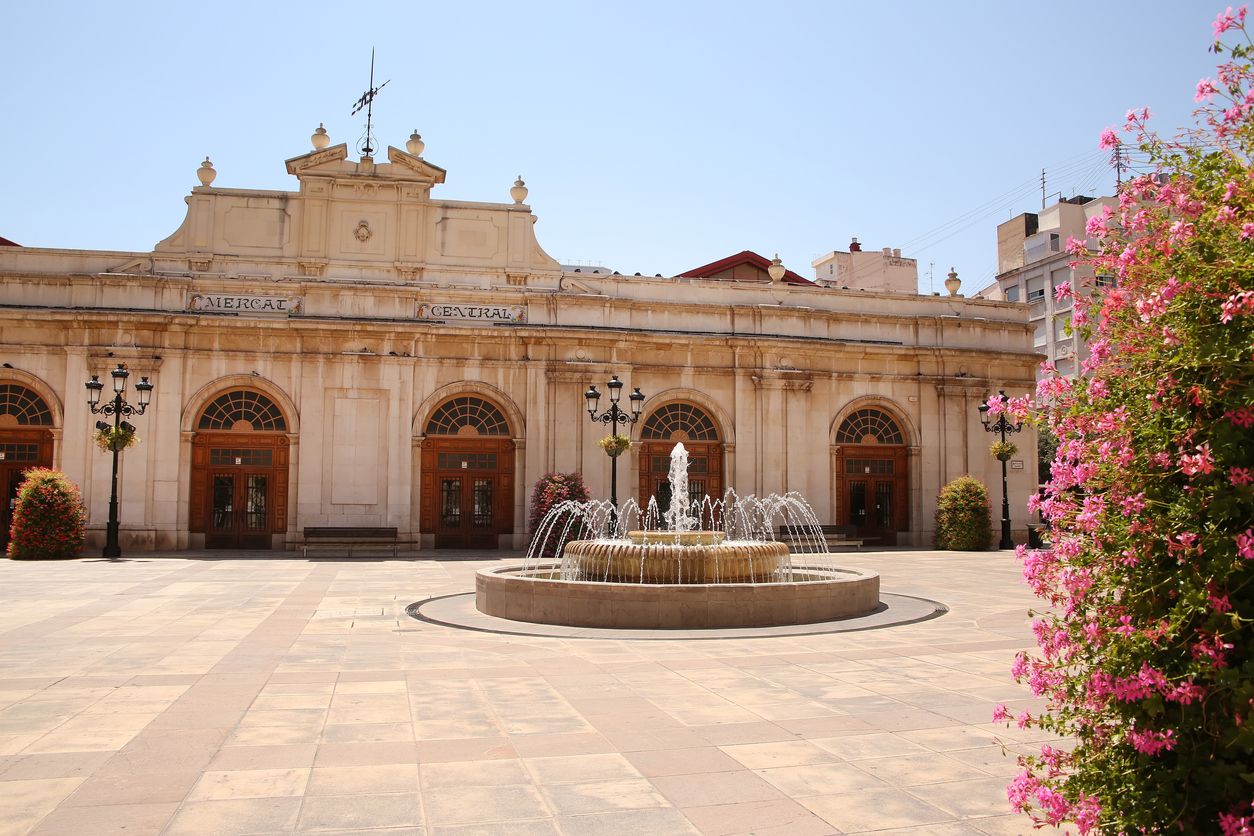 Plaza Mayor y Mercado Central de Castellón.