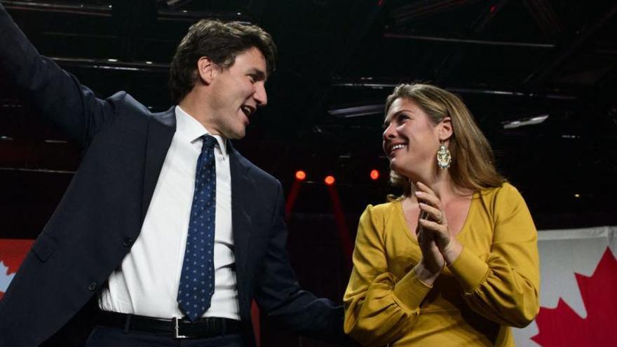 La esposa de Justin Trudeau, positivo en coronavirus