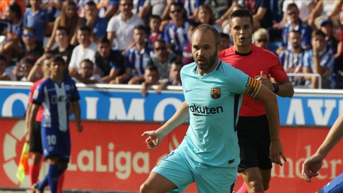 Iniesta ha iniciado la temporada sin tener el futuro resuelto