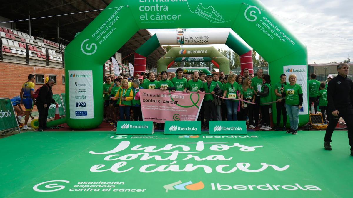 VÍDEO | Zamora se vuelca para combatir el cáncer