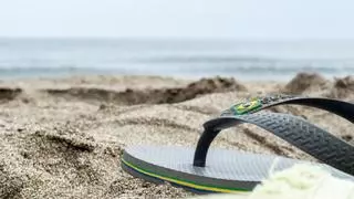 ¿Las chanclas, tan buenas, cómodas y frescas para el verano, pueden tener contraindicaciones?