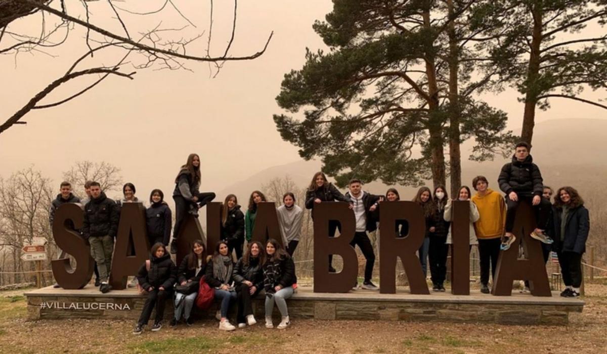 Visita de los alumnos de la beca Erasmus a Puebla de Sanabria. | Jose Luis Fernández