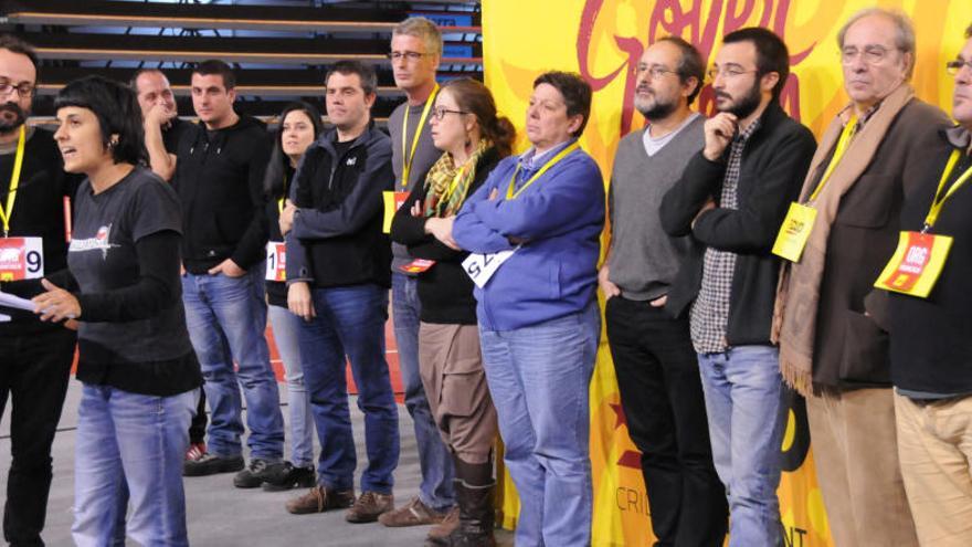 Els dirigents de la CUP durant l&#039;assemblea del passat 29 de novembre a Manresa.