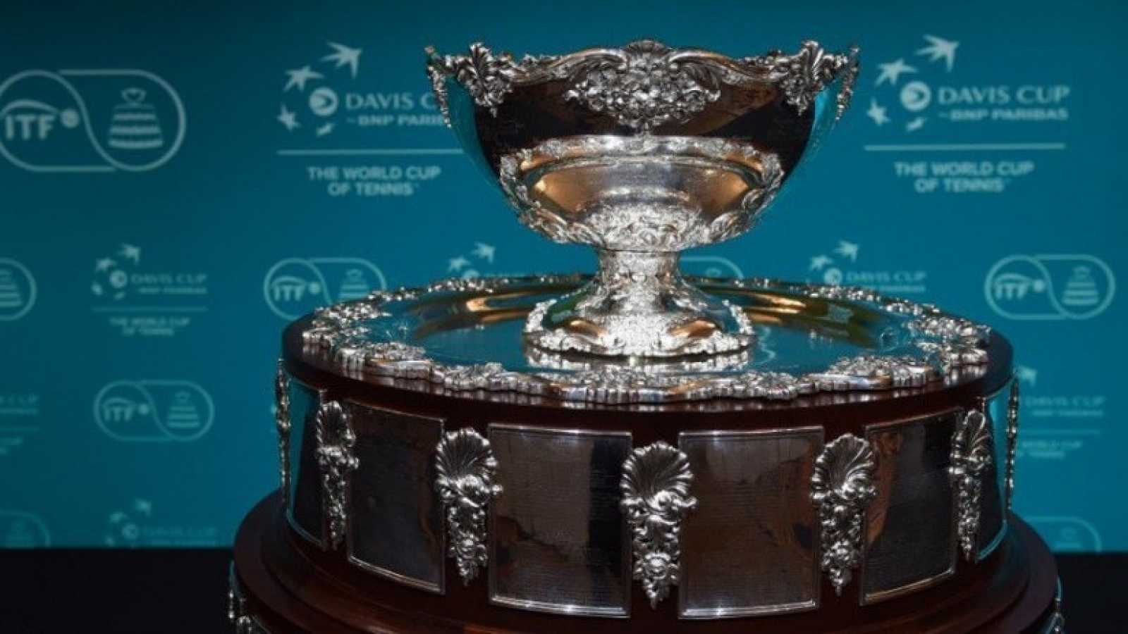 El trofeo de Copa Davis