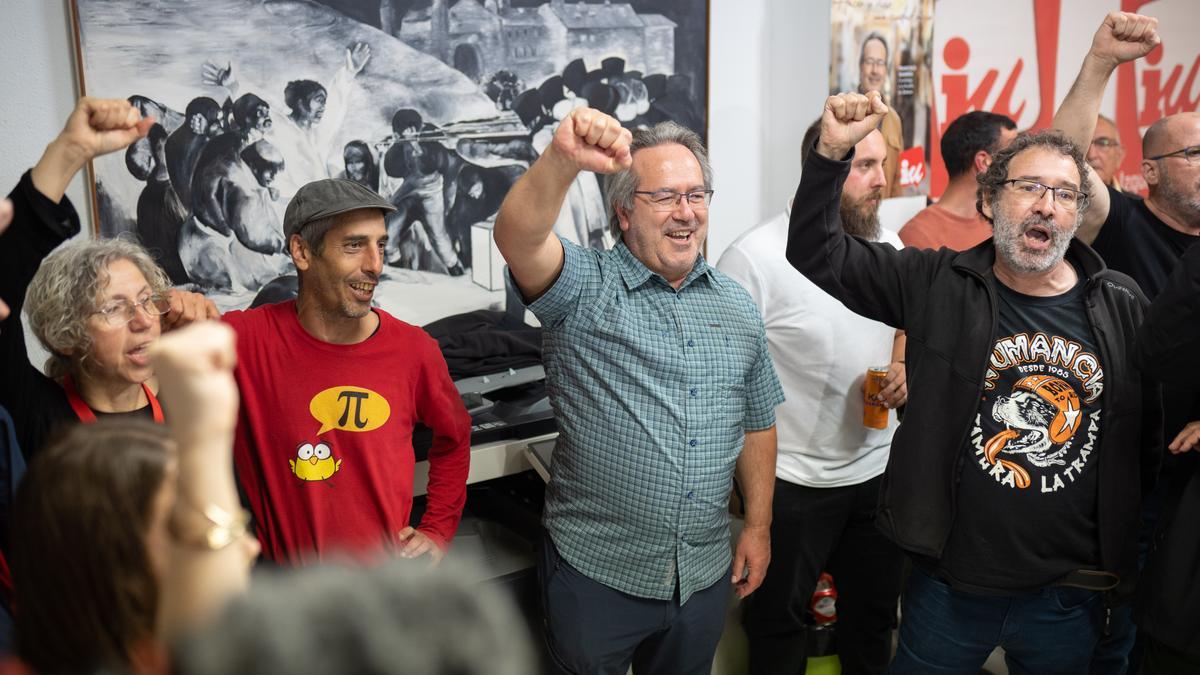 Suena 'La Internacional': Izquierda Unida celebra la victoria de Guarido en las elecciones municipales de Zamora 2023