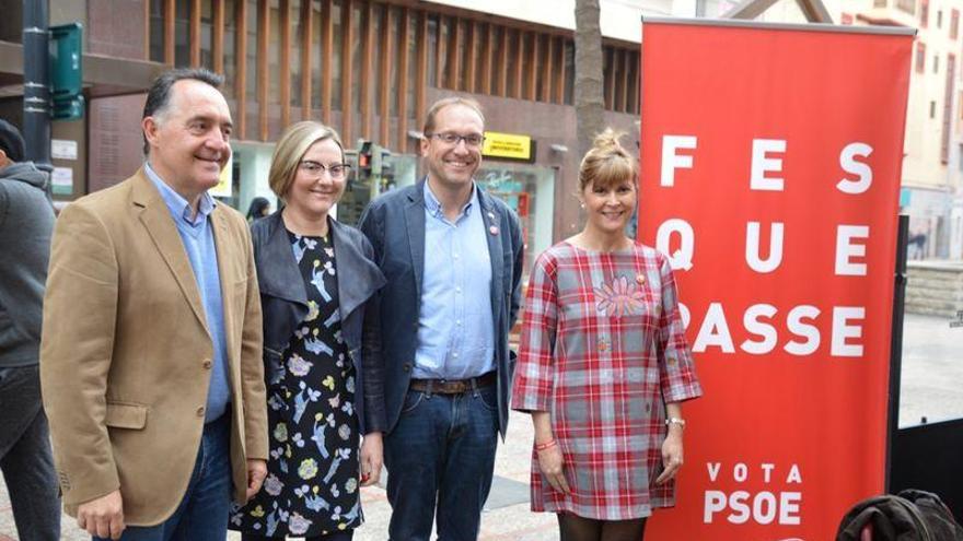 El PSOE apuesta por mejorar Cercanías y la AP-7 gratuita