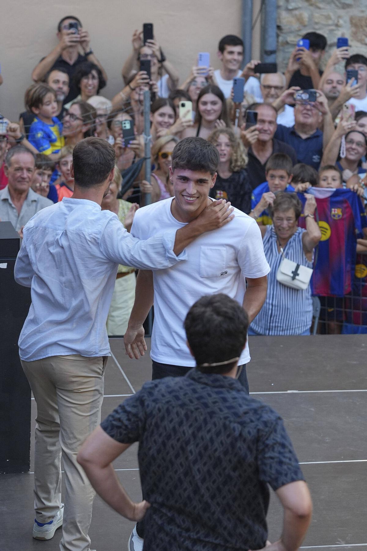 vILABLAREIX Plaça del Perelló Recepció institucional de l'Ajuntament de Vilablareix a Pau Cubarsí