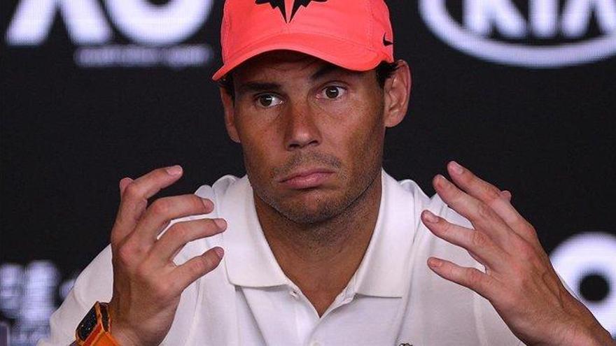 Nadal ve &quot;difícil&quot; el regreso al circuito pero pide &quot;poder entrenar&quot;