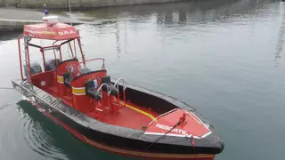 Buscan en A Coruña a una marinero desaparecido en el puerto de Oza
