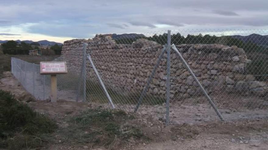 Vestigios del yacimiento islámico que dio origen a Salinas.