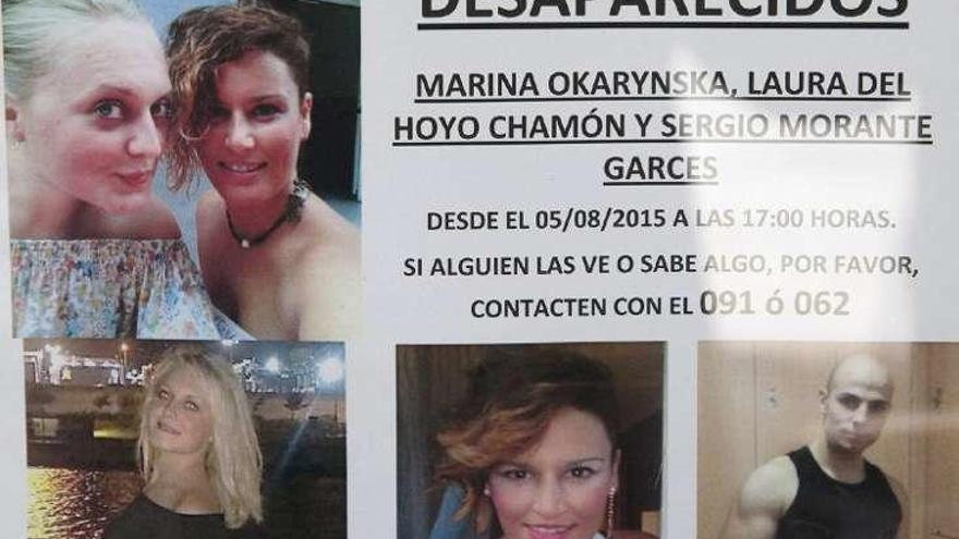 Masiva pegada de carteles en Cuenca para buscar a las dos jóvenes desaparecidas