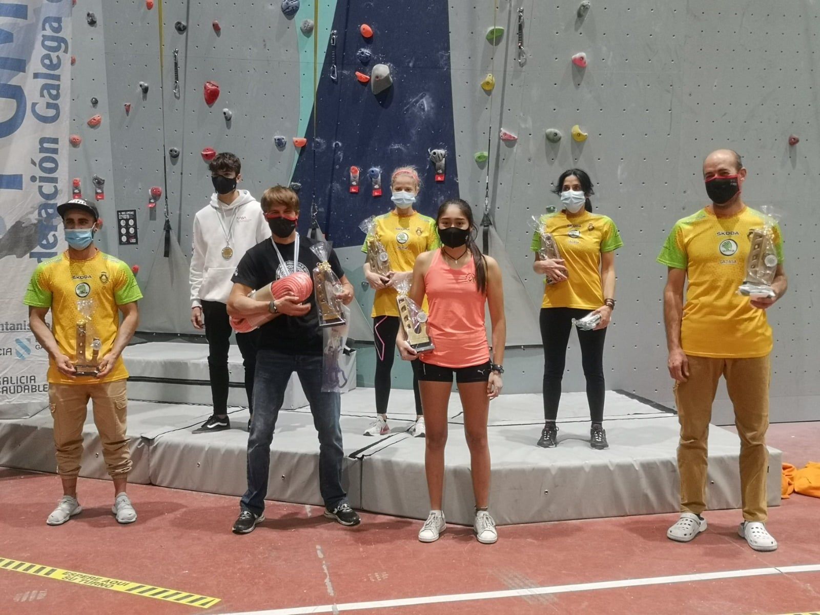 Araceli Vale, escaladora del Club Peña Trevinca Montañeros de Galicia, se proclamó este fin de semana campeona gallega absoluta