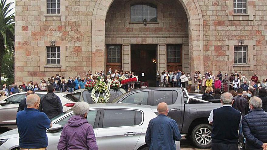 Cangas despide con emoción a Toni Bulnes | J. M. C.