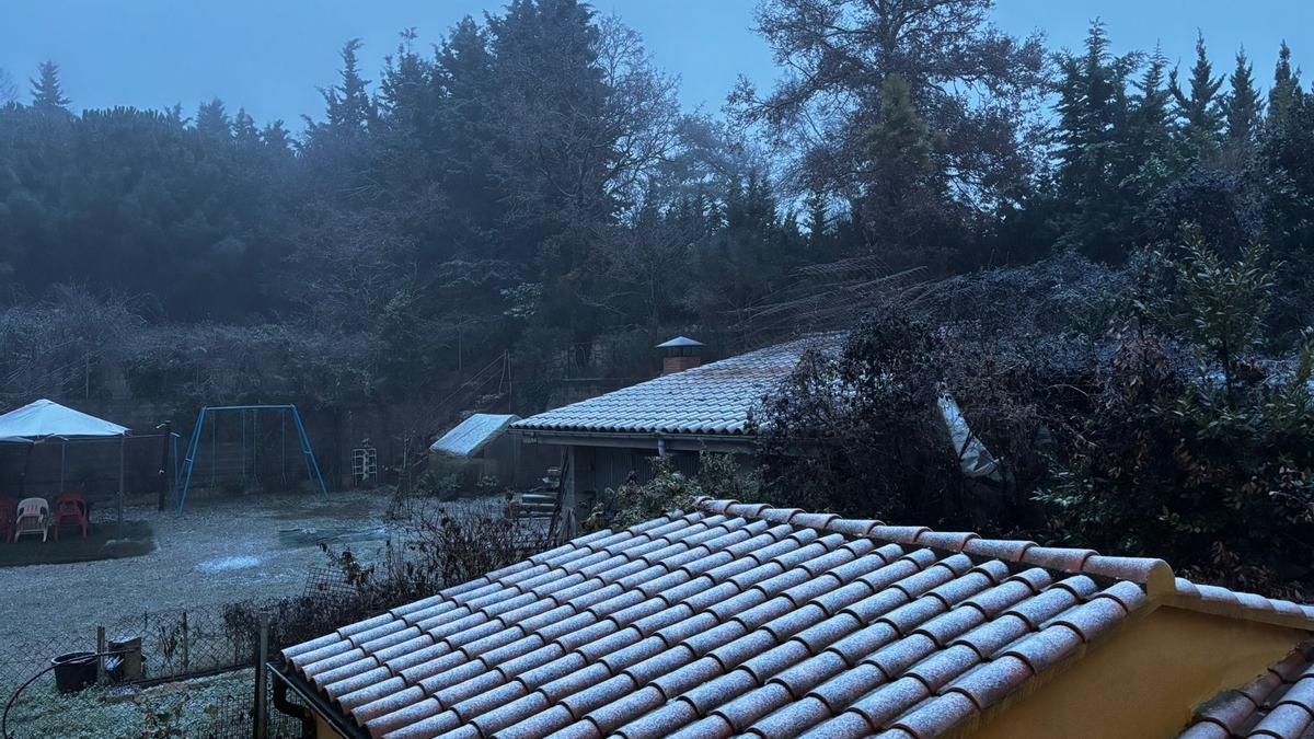 El Moianès es torna a llevar enfarinat de neu