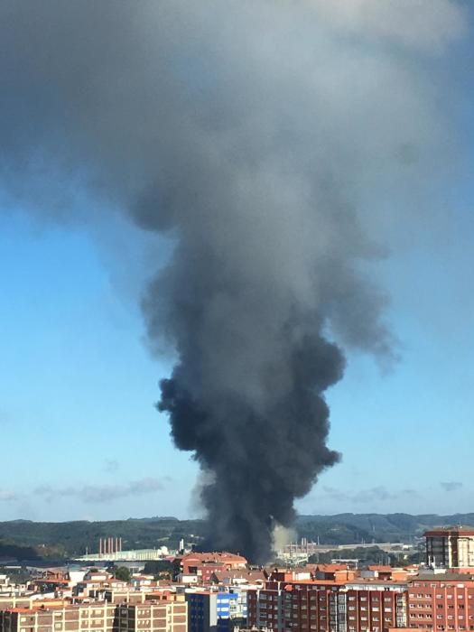 Incendio en la fábrica de coque de Avilés