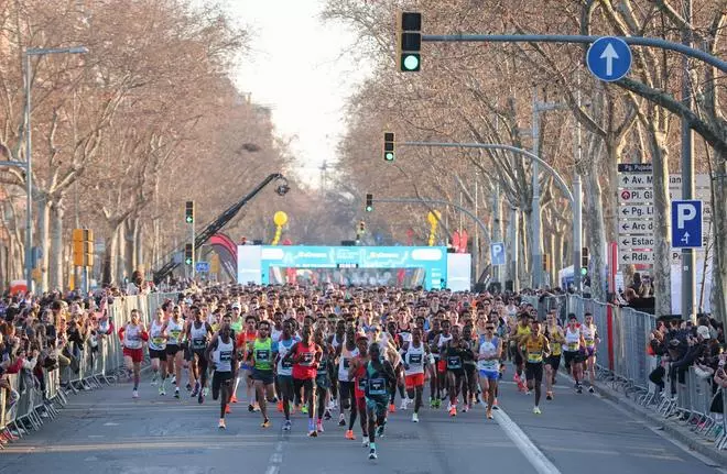 Las mejores imágenes de la eDreams Mitja Marató Barcelona