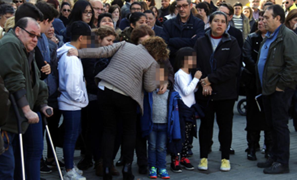 El ayuntamiento ha convocado una concentración a las ocho de la tarde.