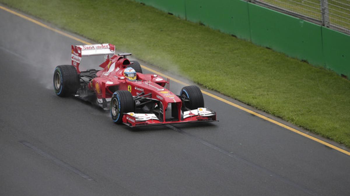 Fernando Alonso, en la primera sesión de calificación del GP de Australia, este sábado.