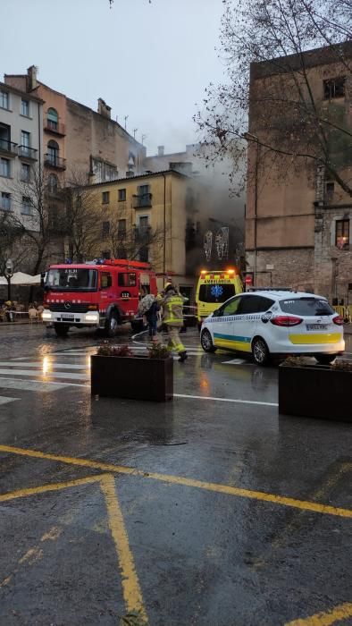 Incendi al Konig del carrer Calderers
