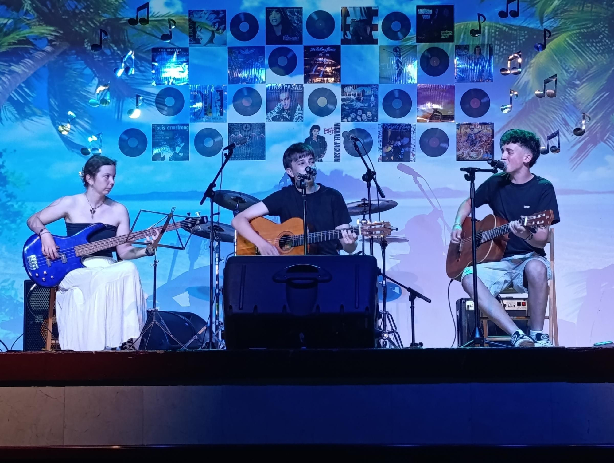 Llanera da la nota en el concierto de fin de curso de la Escuela Municipal de Música