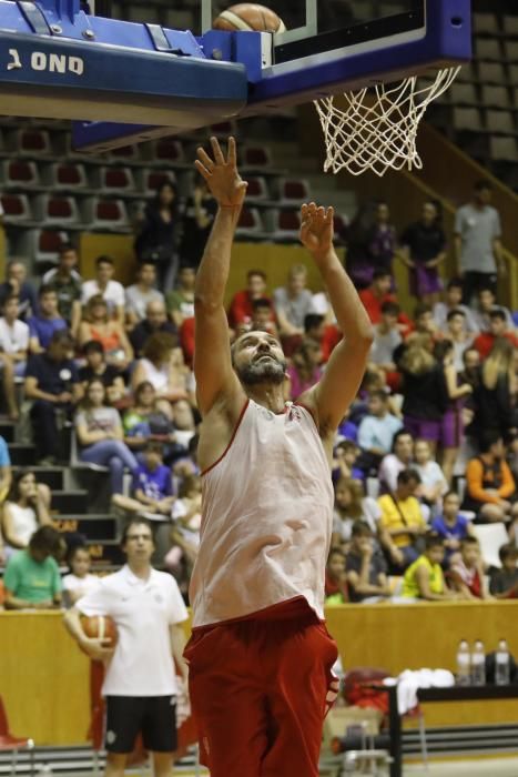 Entrenament de portes obertes del Bàsquet Girona