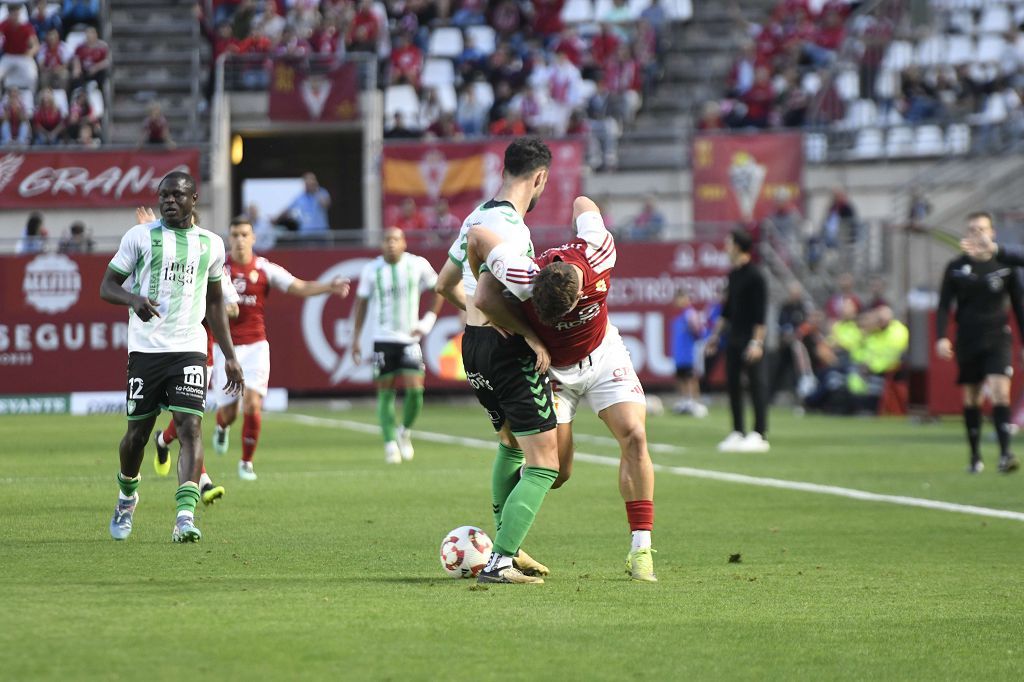 Las mejores imágenes del partido entre el Real Murcia y el Antequera