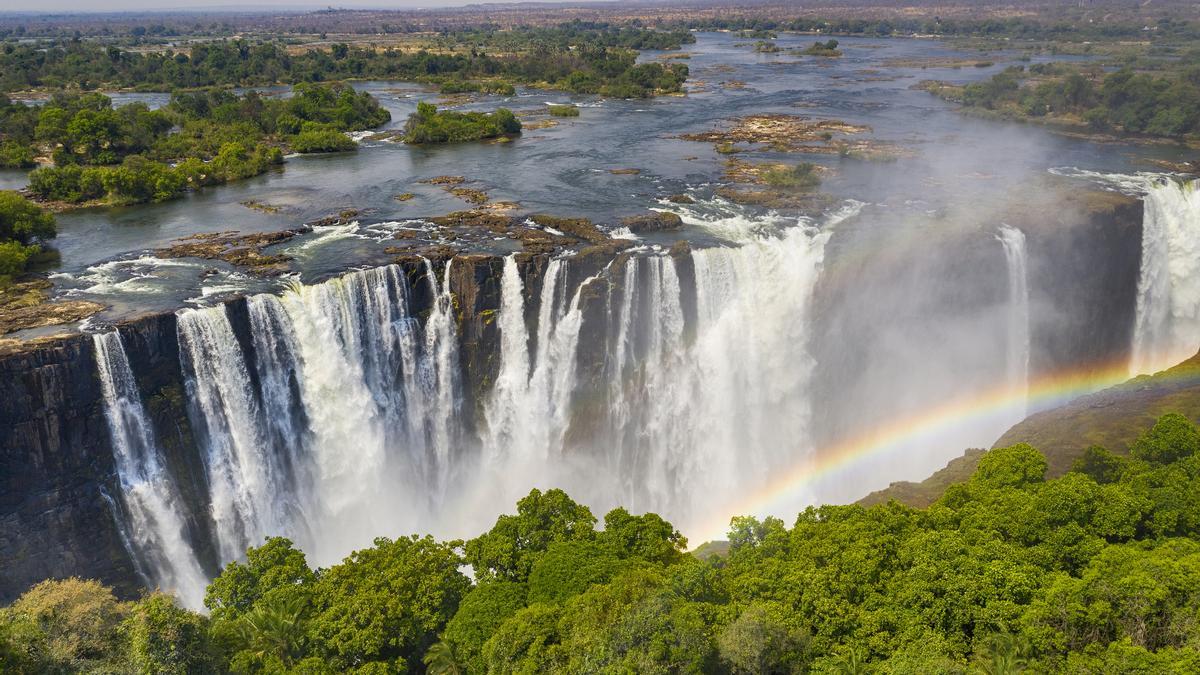 Las Cataratas Victoria entre Zimbabue y Zambia
