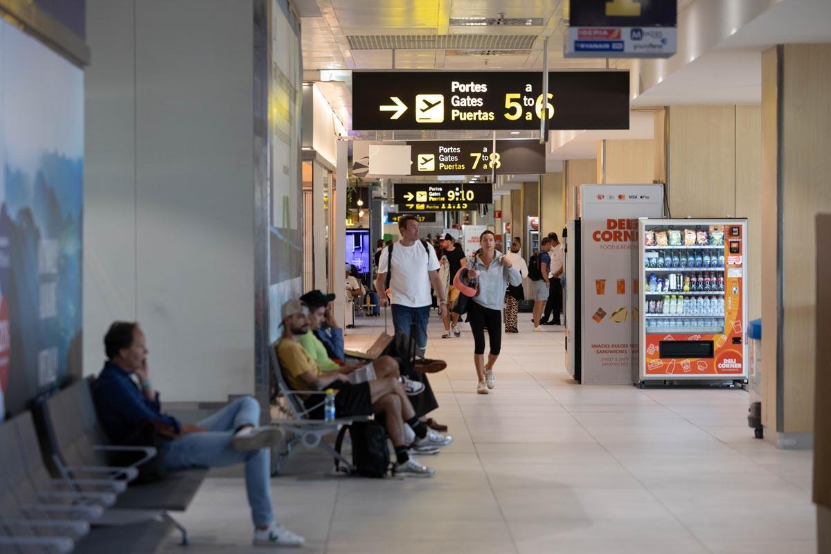 Así es un día en el aeropuerto de Ibiza Así es un día en el aeropuerto de Ibiza