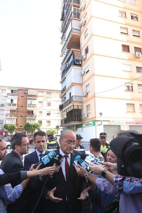 Las llamas se declaraban en la octava planta de un edificio situado en la Plaza de Ronda, en el distrito de Ciudad Jardín