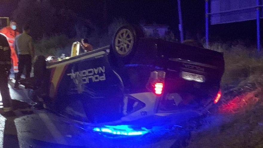 Herido grave un policía en Cádiz tras ser embestido por un coche al que interceptaba