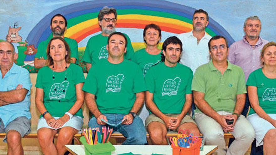 Sentados: Rios, Mas, Rodrigo, Aicart, Morante y Canals. De pie: Baos, Caldentey, Alarcón, Colom y Riera.