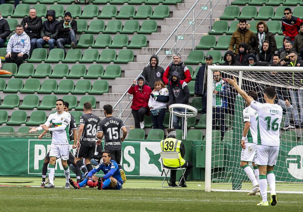 Elche - Alcorcón: las imágenes del partido