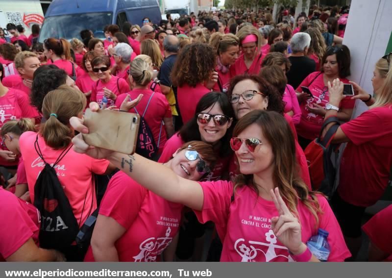 Marcha contra el cáncer de mama en Castellón