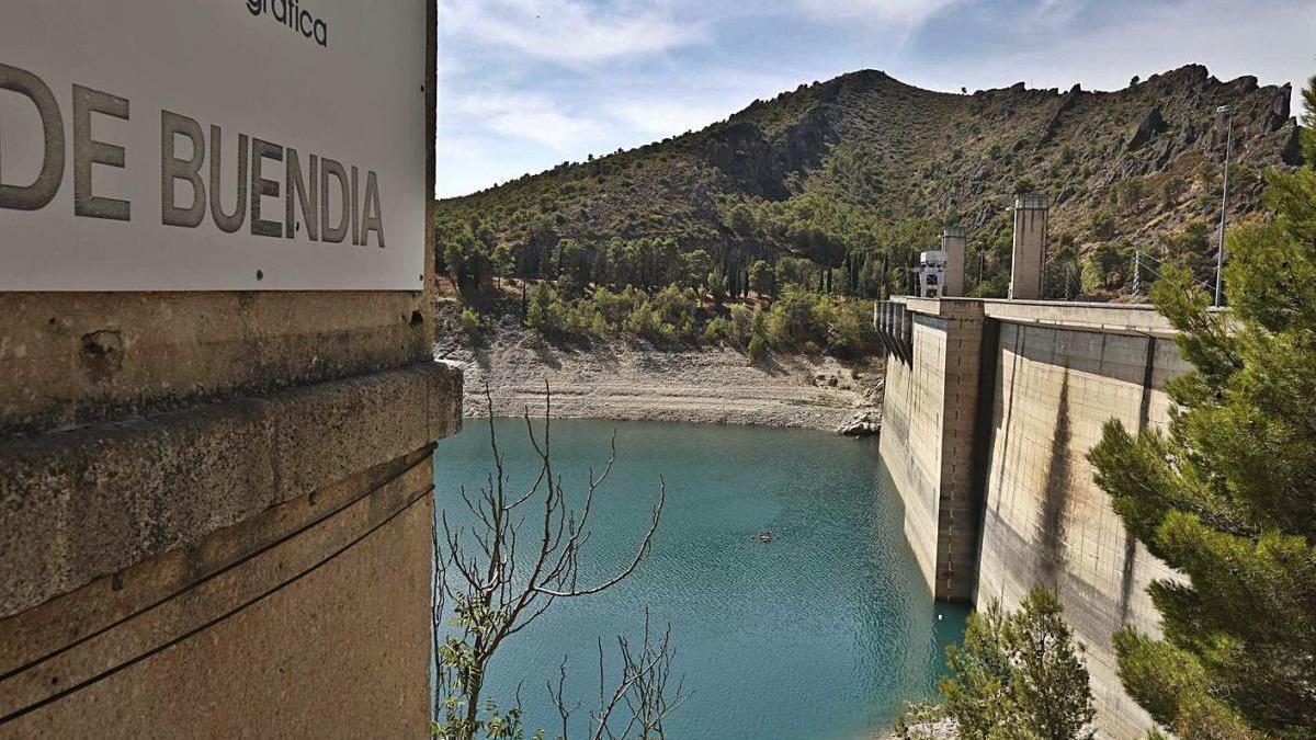 Embalse de Buendía, en la cabecera del Tajo.