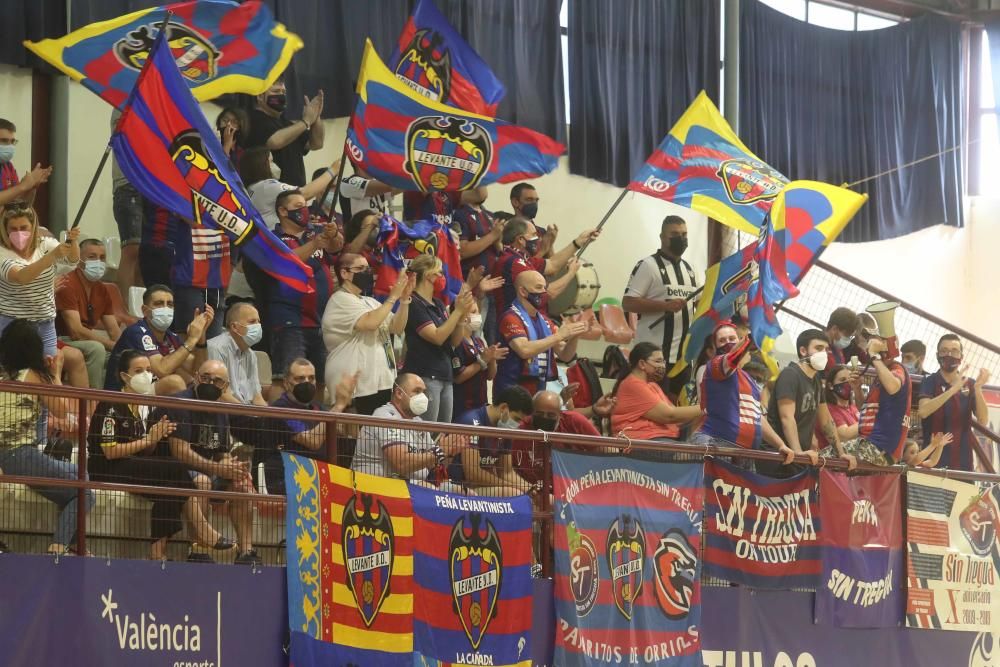 El Municipal de Paterna acoge el primer duelo