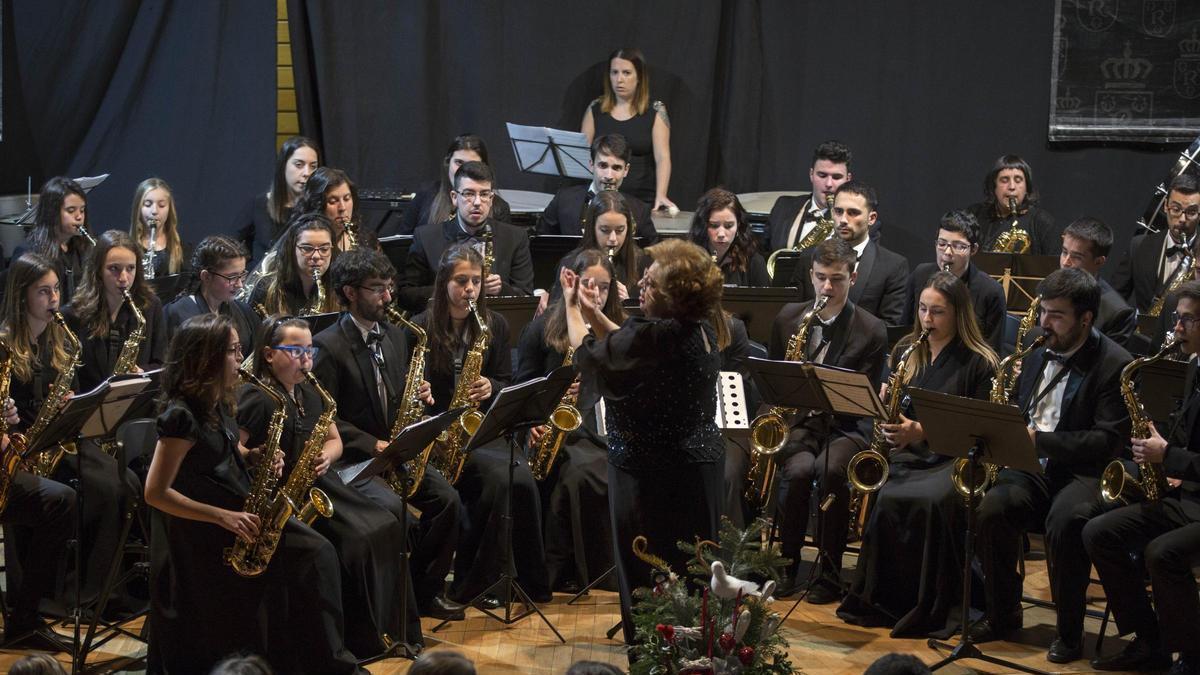 La Orquesta de Saxos de Redondela, durante un concierto.
