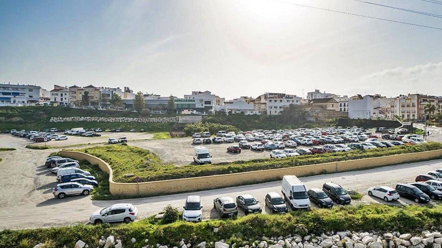 Una vista panorámica de la parcela para el futuro centro de salud. | L. O.