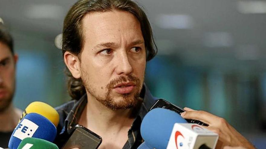 Iglesias ahir, en una atenció als mitjans de comunicació