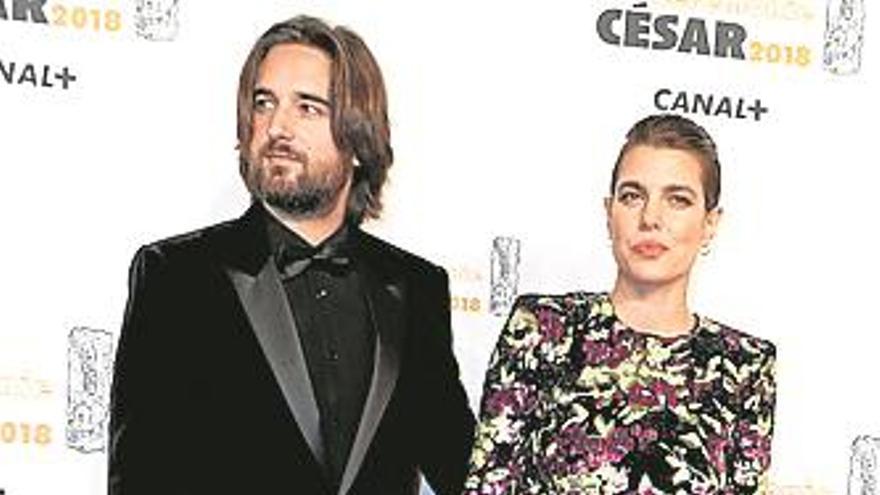 Carlota se compromete con Dimitri Rassam