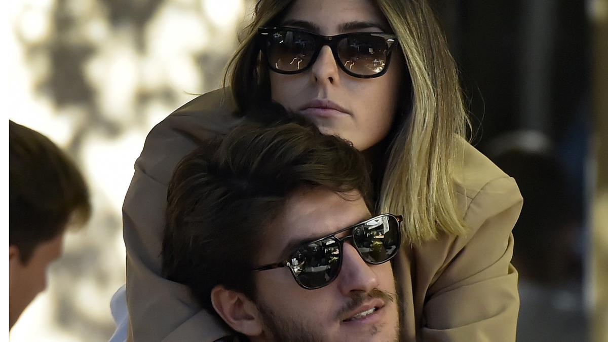 Archivo - Anna Ferrer y su novio Iván complices y cariñosos durante una comida familiar en una terraza de la capital, en Madrid