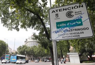 Madrid instalará 17 paneles en viales de acceso a Madrid Central sobre parkings