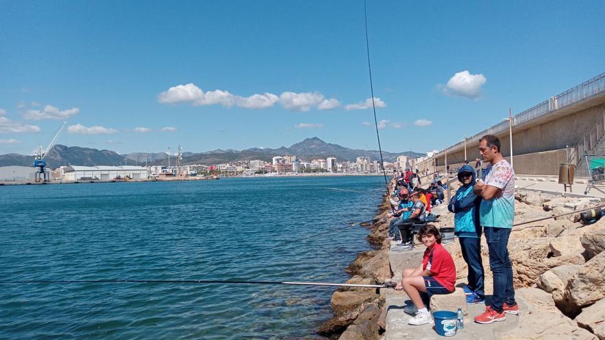 Pau Tortosa y Jesús Casas ganan el concurso de pesca Jocs Esportius