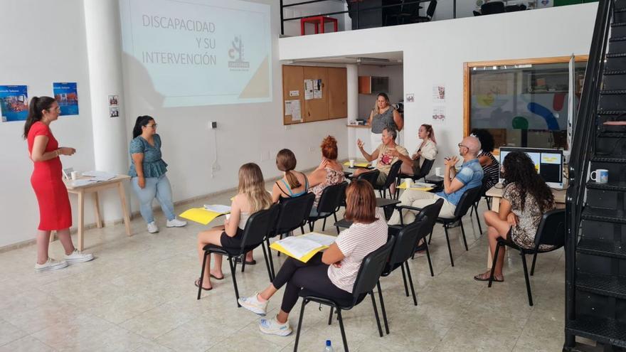 ‘Enlázate’, la escuela de voluntarios